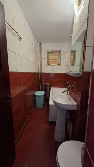Apartament cu 2 camere semidecomandat în Nord