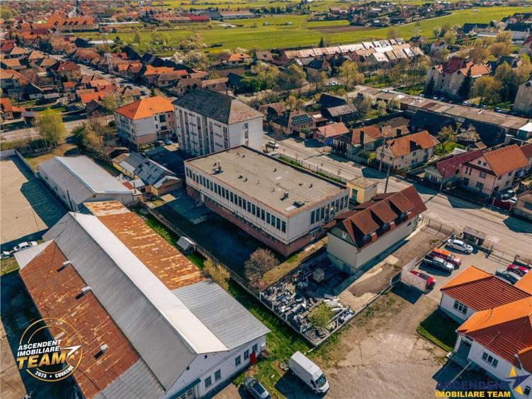 Spațiu comercial, de 290 mp, în Central