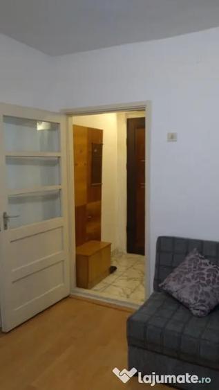 Apartament cu 2 camere semidecomandat în Vest