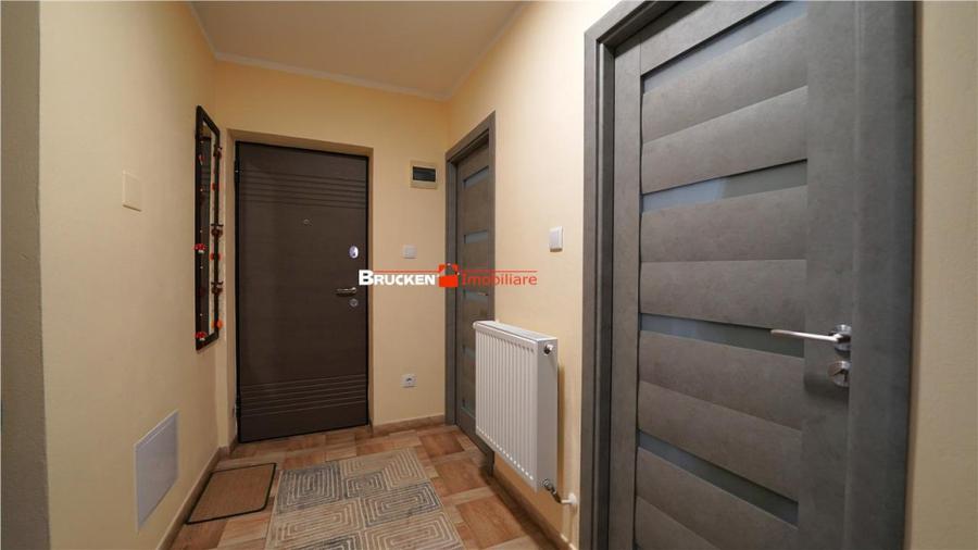 Sanmartin - Vila cu 3 apartamente si potential de - 7