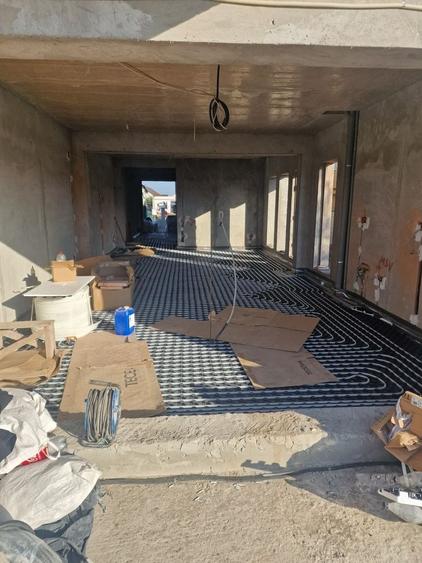 Casă cu 4 camere în Cumpăna