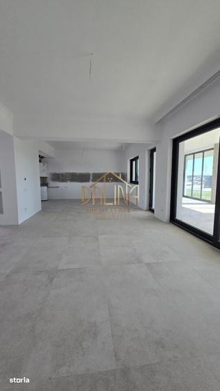 Casă cu 4 camere în Dumbrăveni