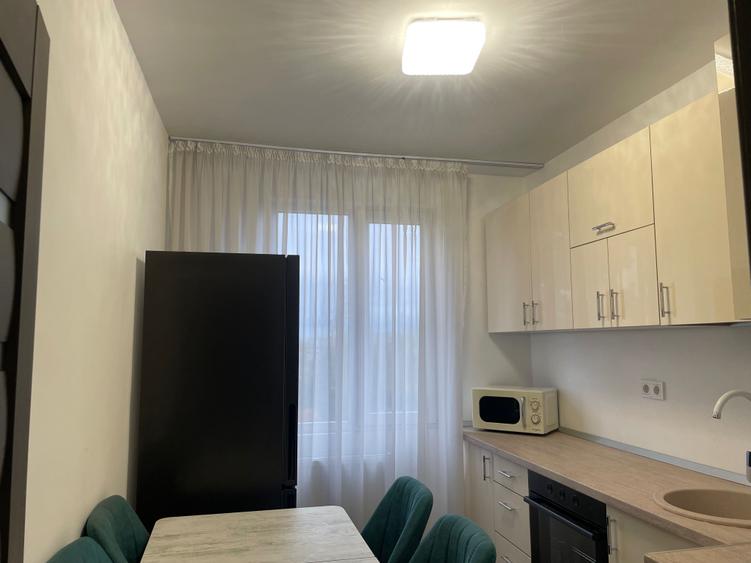 Apartament cu 2 camere semidecomandat în Exterior Vest