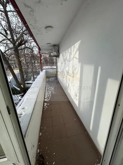 Birou, de 93 mp, în Progresul