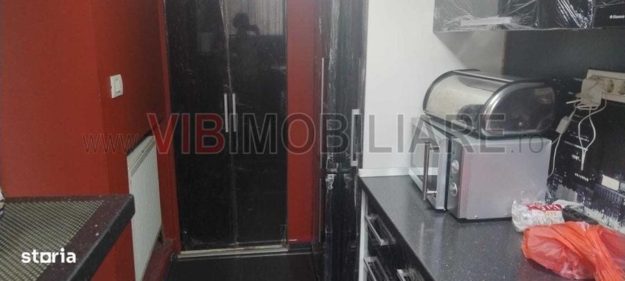Apartament cu 3 camere în Traian