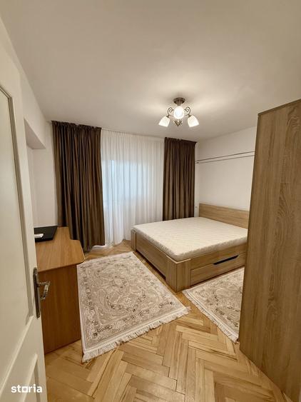 Apartament cu 3 camere în Calea București