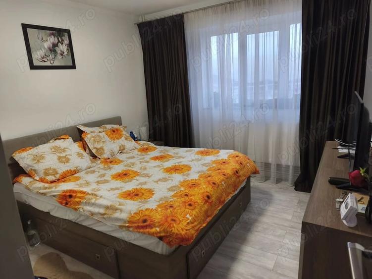 Proprietar vand apartament 4 camere - 3