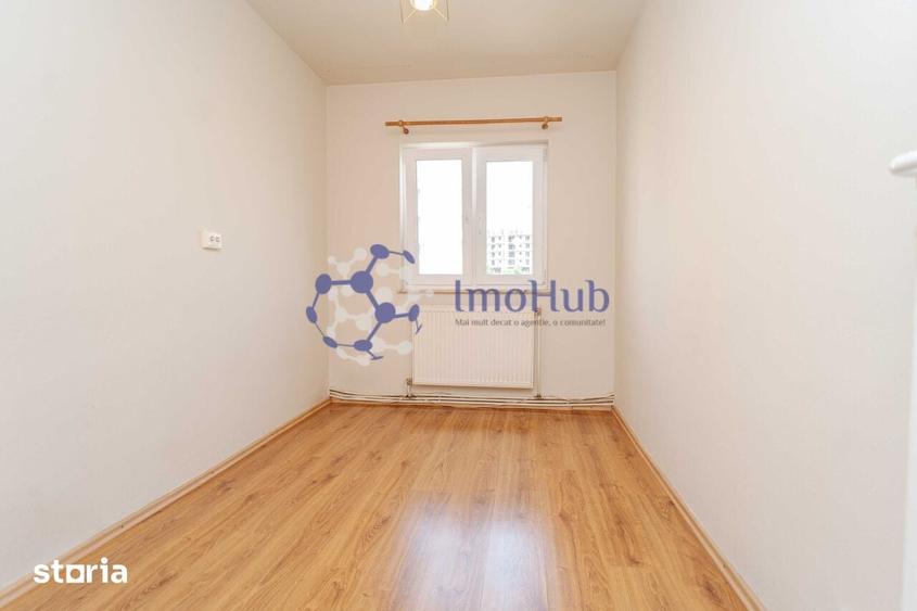 Apartament cu 3 camere decomandat în Păcurari