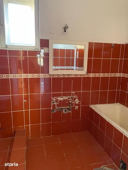 Casă cu 2 camere cu Teren 430 Mp în Libertății