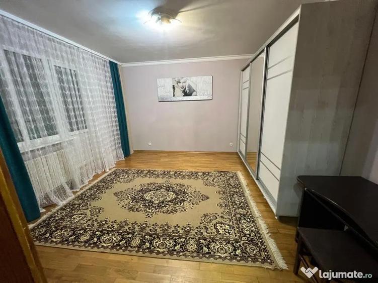 Apartament de inchiriat in zona 1 Mai - 3