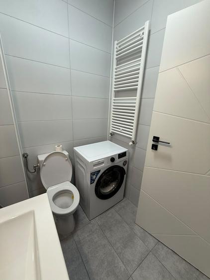 Apartament cu 2 camere decomandat, mobilat în Brâncoveanu