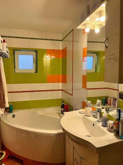 Apartament cu 2 camere decomandat în Mărăști