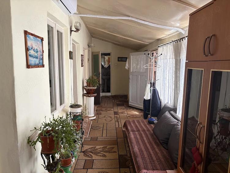 Casă cu 5 camere cu Teren 303 Mp în Gării