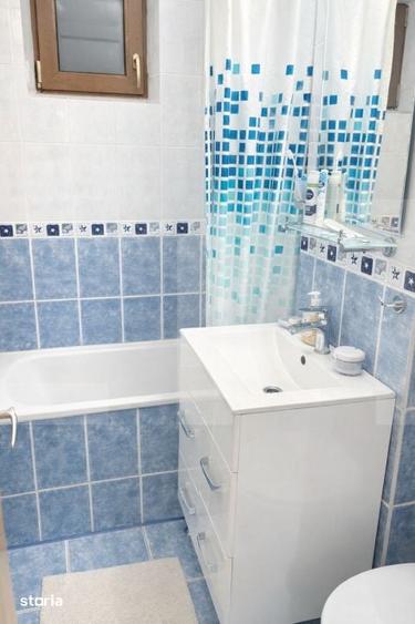 Apartament cu 5 camere în Aurel Vlaicu