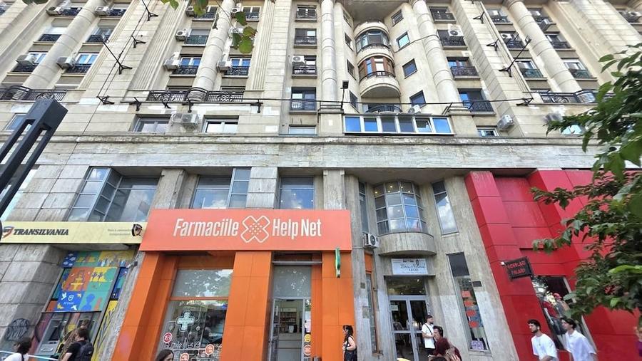 Apartament cu 4 camere decomandat în Centrul Istoric