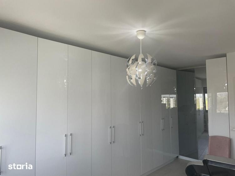 Apartament cu 4 camere decomandat în Dămăroaia