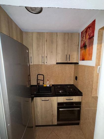 Apartament cu 2 camere decomandat în Exterior Vest