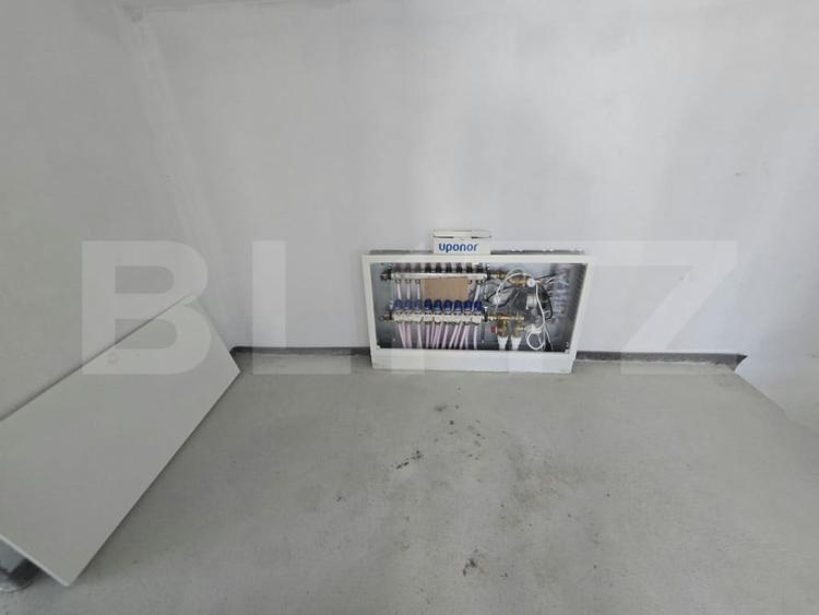 Casă cu 5 camere cu Teren 550 Mp în Săcueni