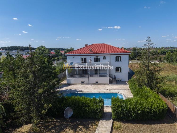 Casă individuală cu 11 camere cu Piscina în Corbeanca