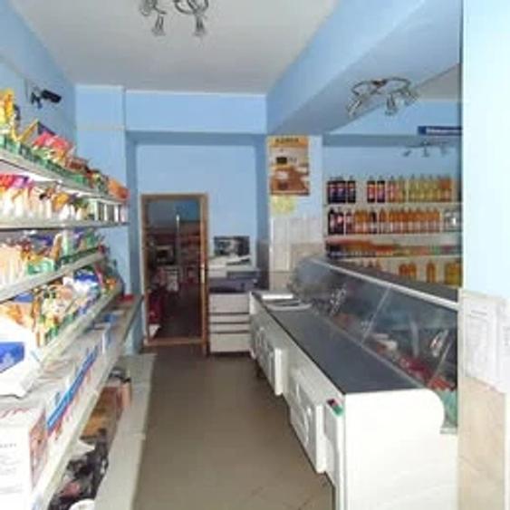 Spațiu comercial, în Pătrăuți