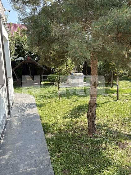 Casă cu 8 camere cu Piscina în Nord