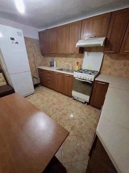 Casă cu Teren 864 Mp în Central