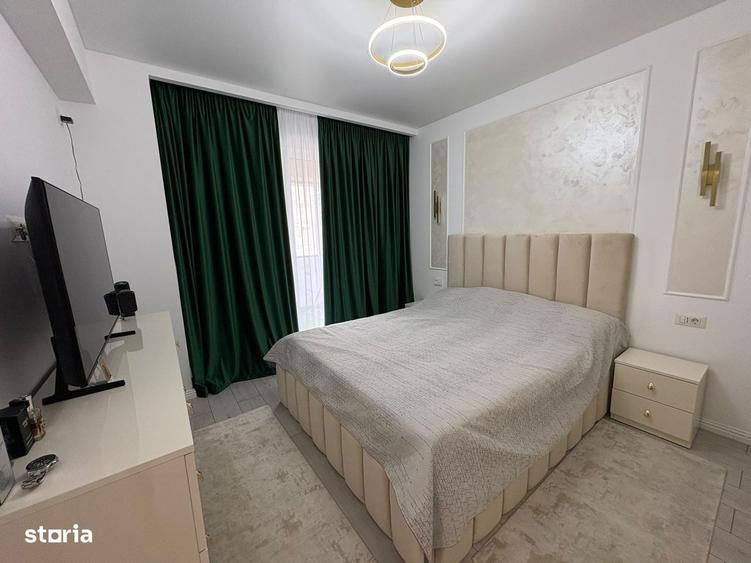 Apartament cu 3 camere semidecomandat în Vest