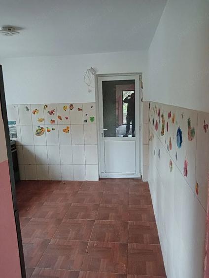 Casă cu 2 camere cu Teren 300 Mp în Bârnova