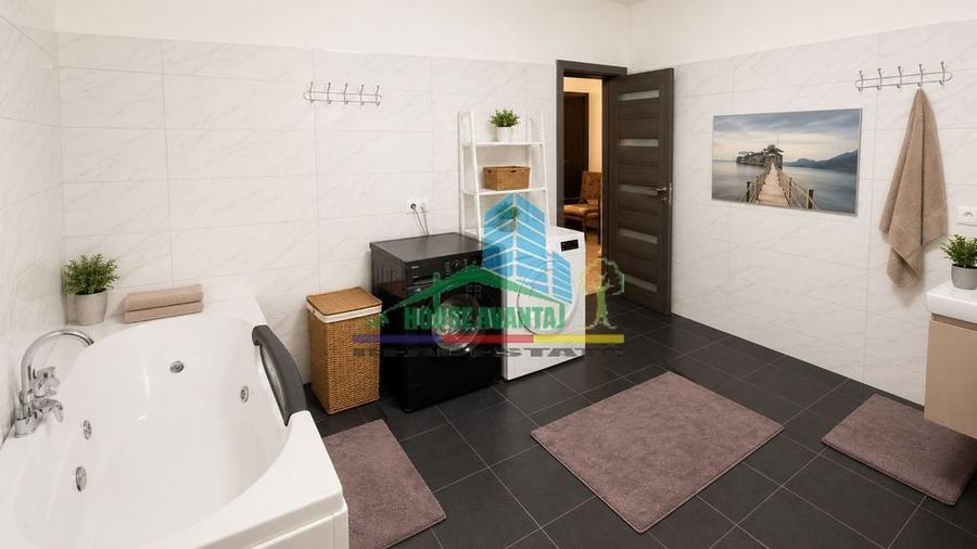 Casă cu 4 camere cu Teren 790 Mp în Central