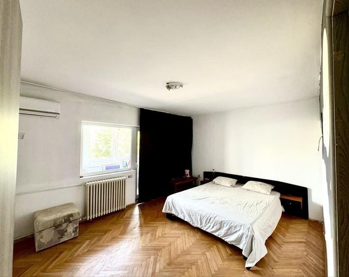 Garsonieră decomandată în Micălaca