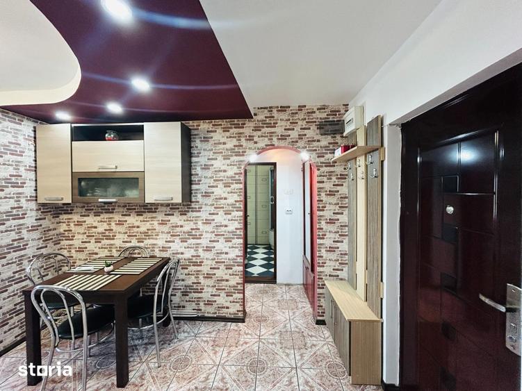 Apartament cu 3 camere decomandat în Lazaret