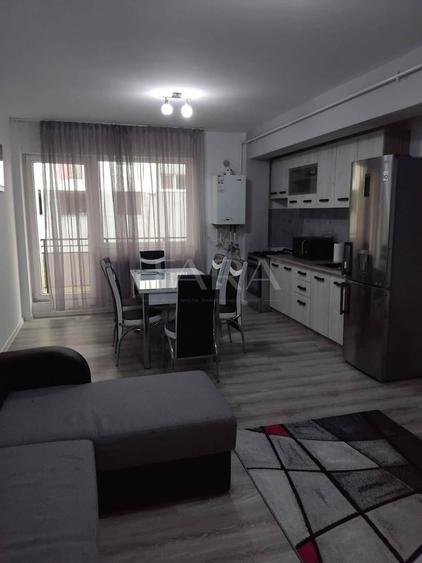 Apartament cu 2 camere semidecomandat, mobilat în Baciu — fotografia 1