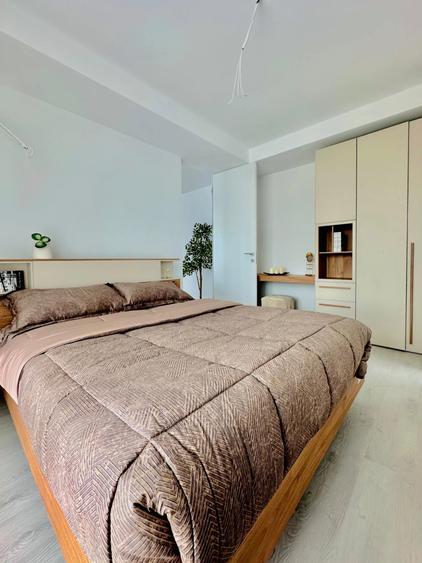 Apartament cu 3 camere în Parcul Carol
