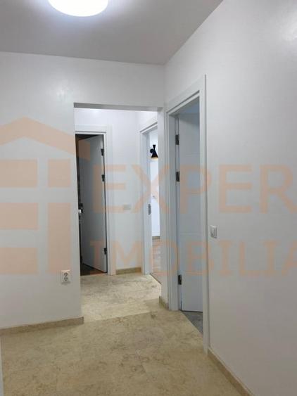 Apartament cu 2 camere decomandat în Casa de Cultură
