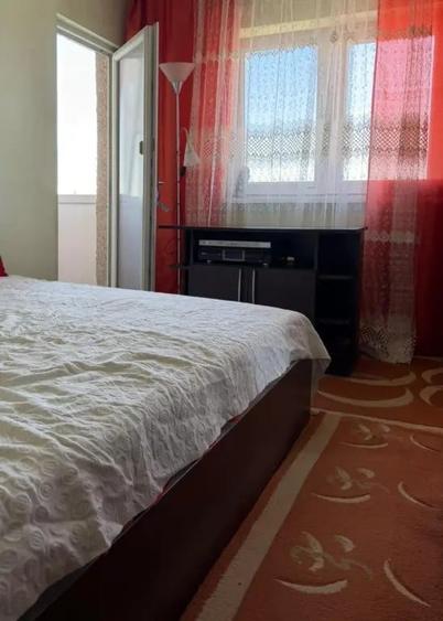 Apartament cu 3 camere decomandat în Ultracentral