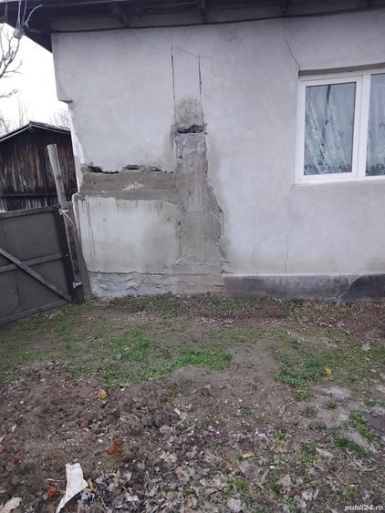Casă cu 5 camere cu Teren 2000 Mp în Central
