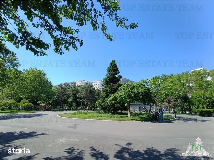 Apartament cu 4 camere decomandat, mobilat în Crângași