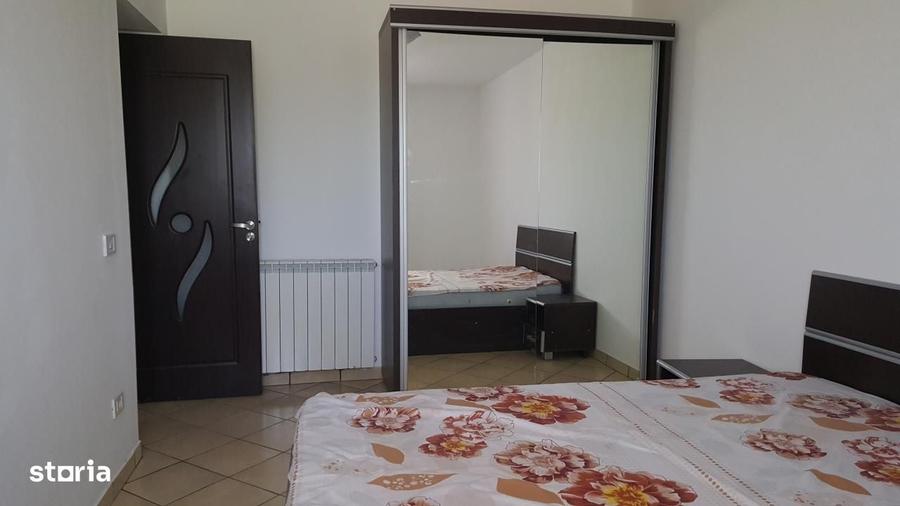 Apartament cu 4 camere decomandat în Blejoi