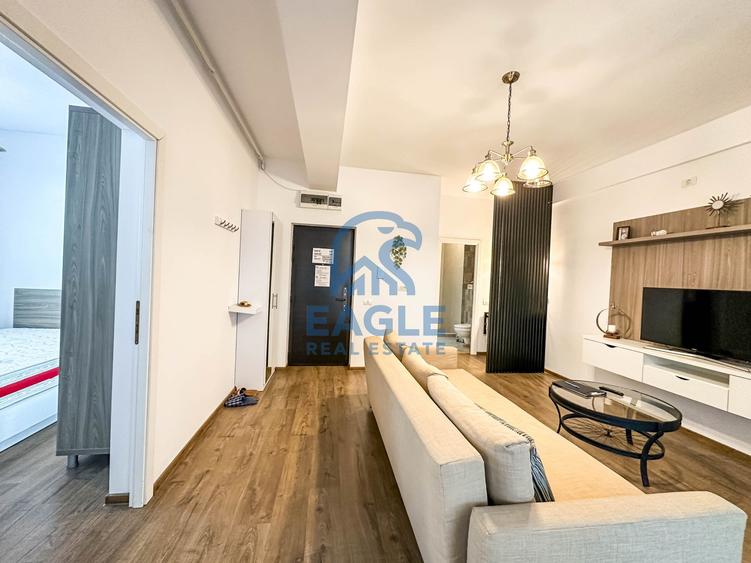 Apartament cu 2 camere nedecomandat, mobilat în Faleza Nord