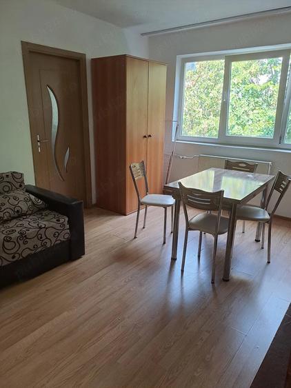 Apartament cu 2 camere nedecomandat în Baraolt