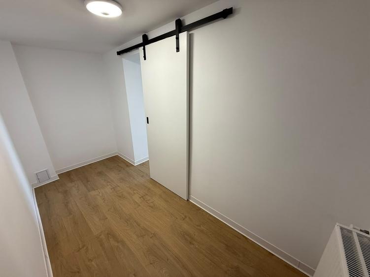 Apartament cu 2 camere semidecomandat în Brașovul Vechi