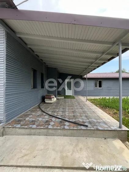 Casă cu 4 camere cu Teren 861 Mp în Cuparu