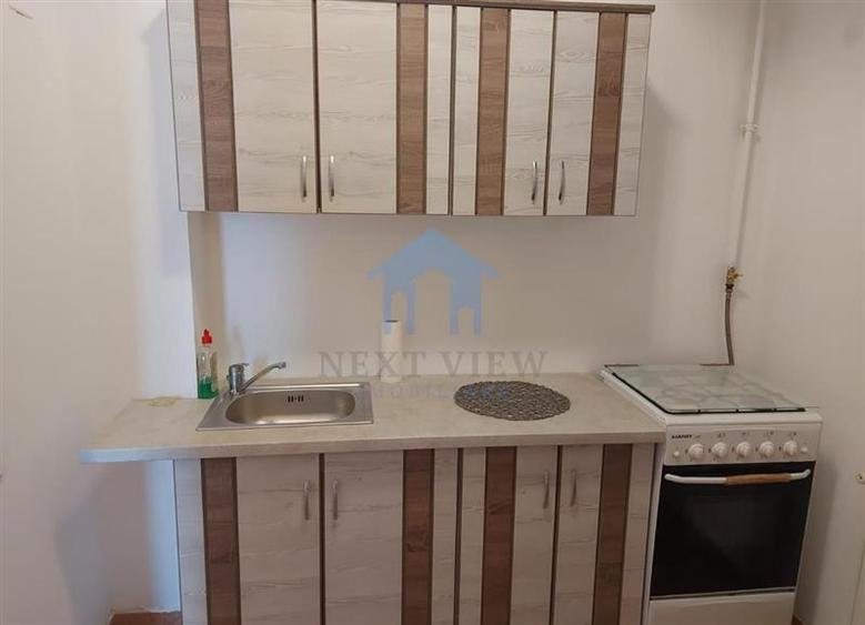 Garsonieră decomandată în Gară