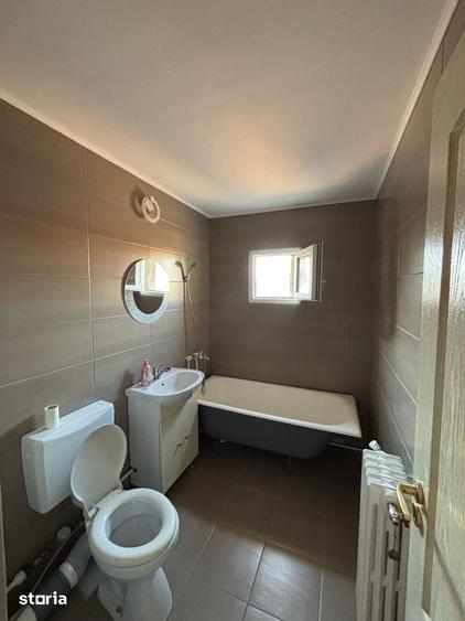 Apartament cu 2 camere decomandat în Tolstoi