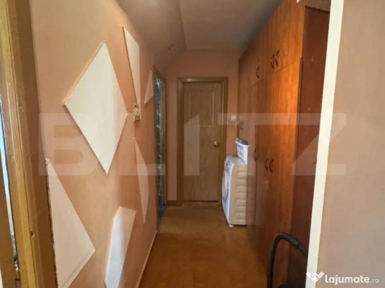 Apartament cu 3 camere decomandat în George Enescu