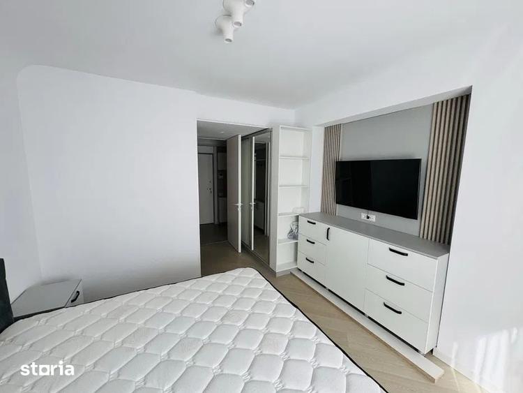 Apartament cu 3 camere în Central — fotografia 3