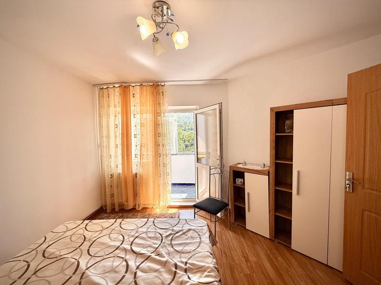 Apartament cu 2 camere decomandat, mobilat în Nicolina