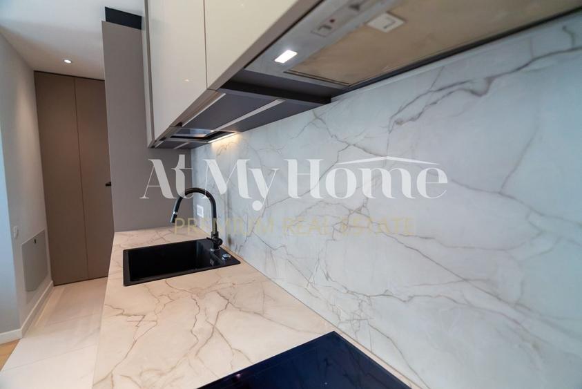 Apartament cu 3 camere decomandat, mobilat în Barbu Văcărescu