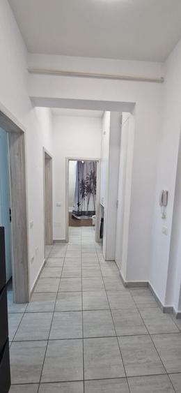 Apartament cu 2 camere decomandat în Berceni