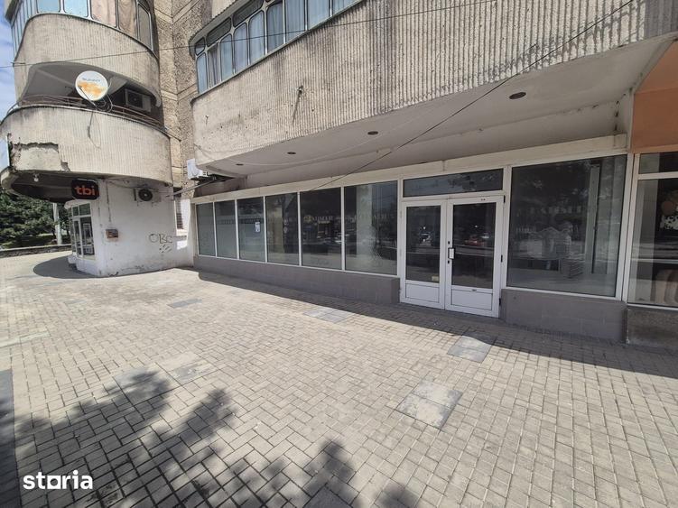 Spațiu comercial, de 80 mp, în George Enescu